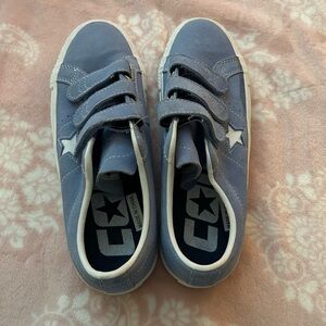 Brand New Women’s Converse Velcro Sneaker